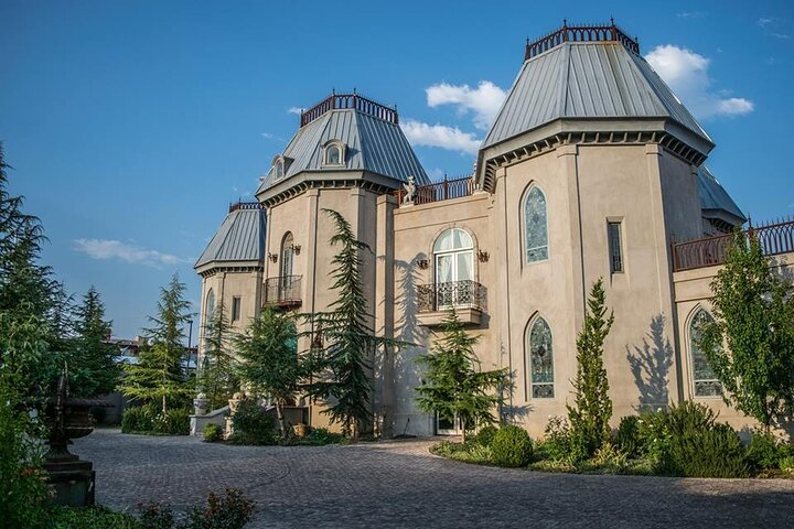 Escape the Turquoise Museum  - Photo 1 of 3